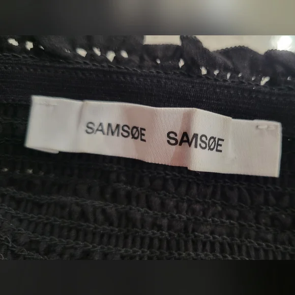 Samsoe Samsoe Black Cotton Puff Sleeve Top w/Smocking | Size Large - Picture 5 of 8